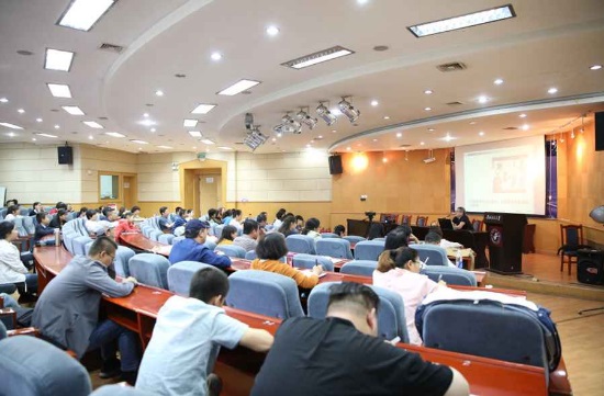 10-青海省：新时代伴我成长——悦享亲子读书会 2019.jpg